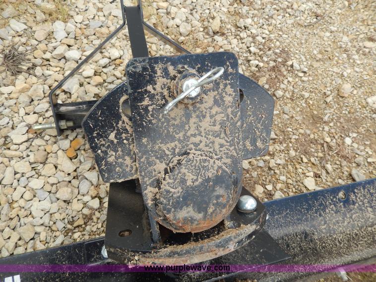 image for item D8100 New Holland EZ72SM tractor blade