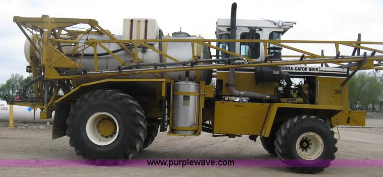 image for item D8298 1995 Ag-Chem TerraGator 1844 sprayer