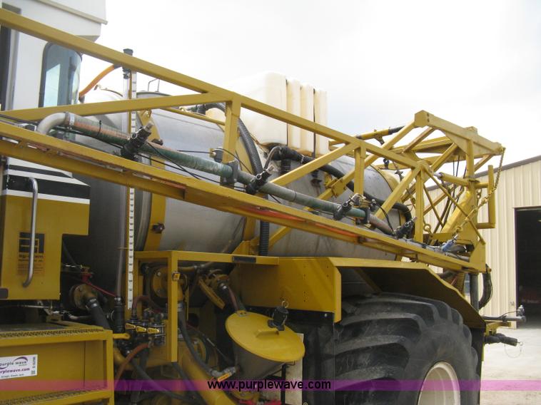 image for item D8298 1995 Ag-Chem TerraGator 1844 sprayer