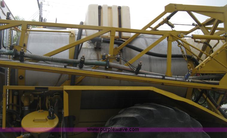 image for item D8298 1995 Ag-Chem TerraGator 1844 sprayer