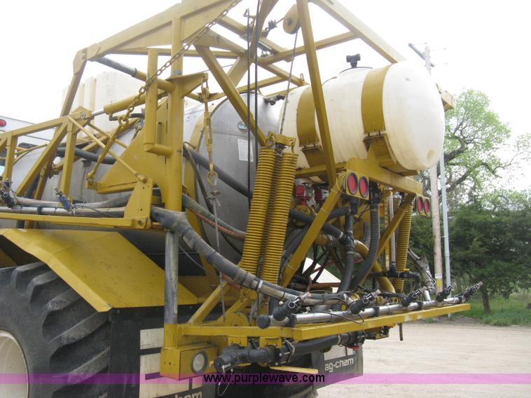 image for item D8298 1995 Ag-Chem TerraGator 1844 sprayer