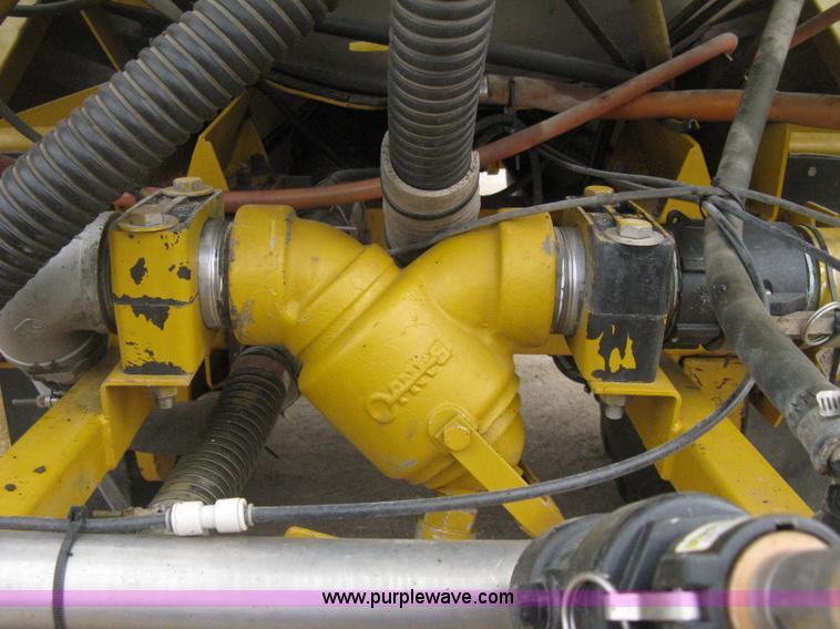 image for item D8298 1995 Ag-Chem TerraGator 1844 sprayer