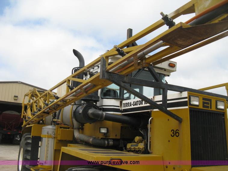 image for item D8298 1995 Ag-Chem TerraGator 1844 sprayer