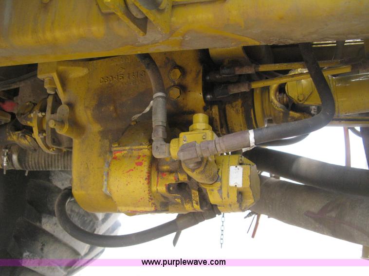 image for item D8298 1995 Ag-Chem TerraGator 1844 sprayer