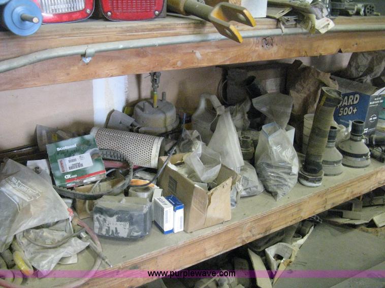 image for item D8298 1995 Ag-Chem TerraGator 1844 sprayer