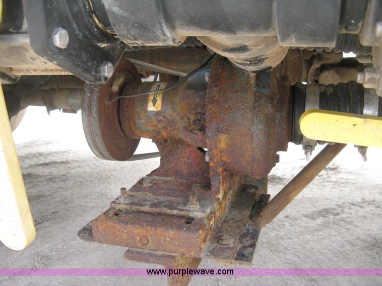 image for item D8299 1982 International 1954 flatbed tender truck