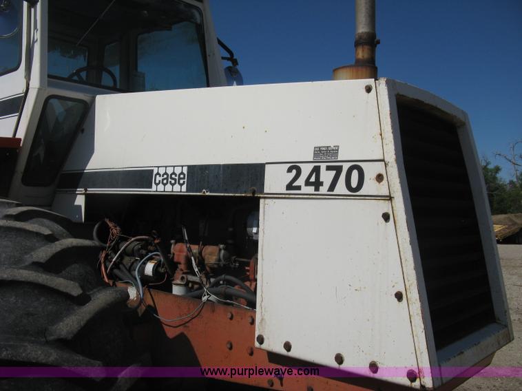 image for item D8327 1974 Case 2470 Traction King 4WD tractor