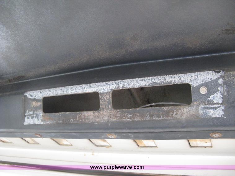 image for item D8327 1974 Case 2470 Traction King 4WD tractor