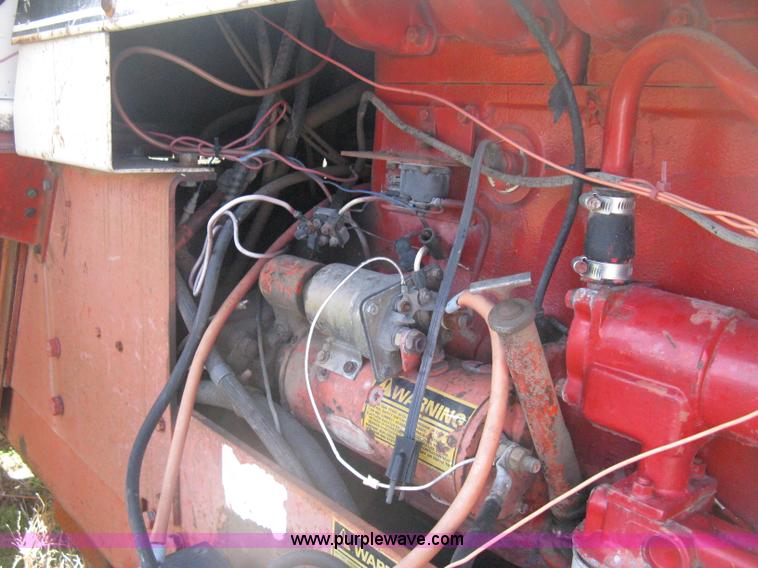 image for item D8328 1976 Case 2470 Traction 4WD tractor