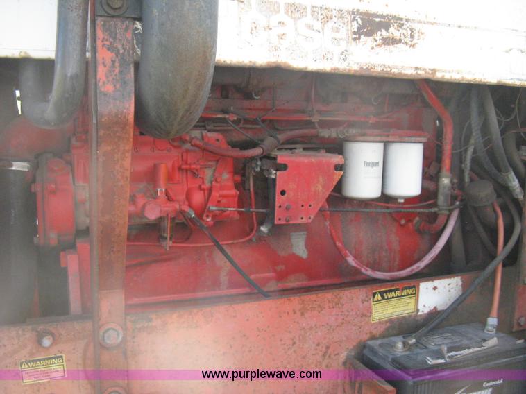 image for item D8328 1976 Case 2470 Traction 4WD tractor