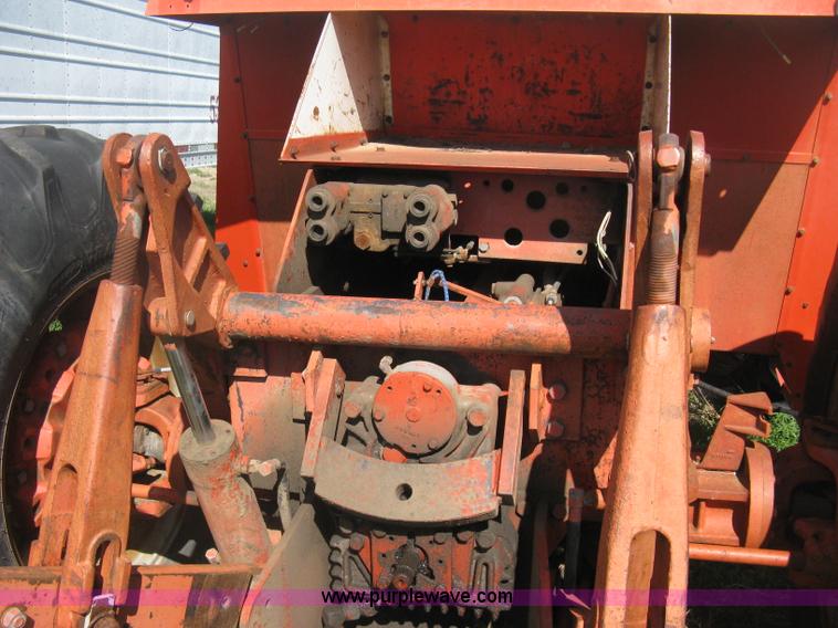 image for item D8328 1976 Case 2470 Traction 4WD tractor