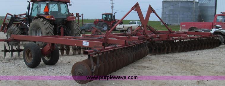 image for item E3925 Case IH 496 25' disk