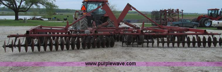image for item E3925 Case IH 496 25' disk
