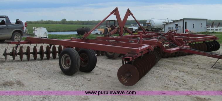 image for item E3925 Case IH 496 25' disk
