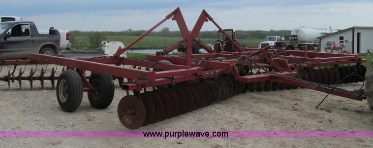 image for item E3925 Case IH 496 25' disk