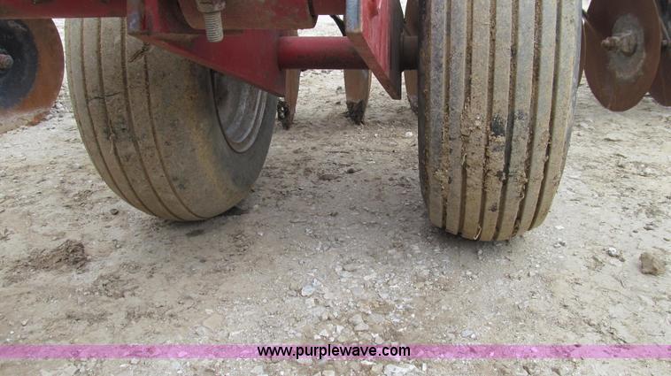 image for item E3925 Case IH 496 25' disk