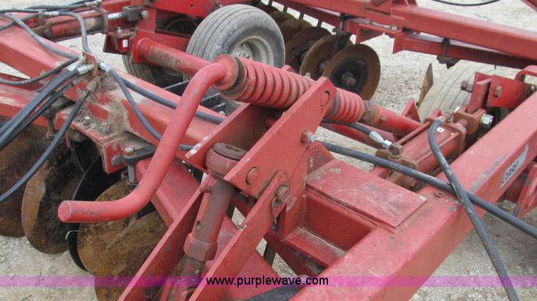 Case IH 496 25' disk in Keytesville, MO | Item E3925 sold | Purple Wave