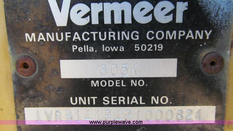 image for item E3940 1993 Vermeer 605K round baler