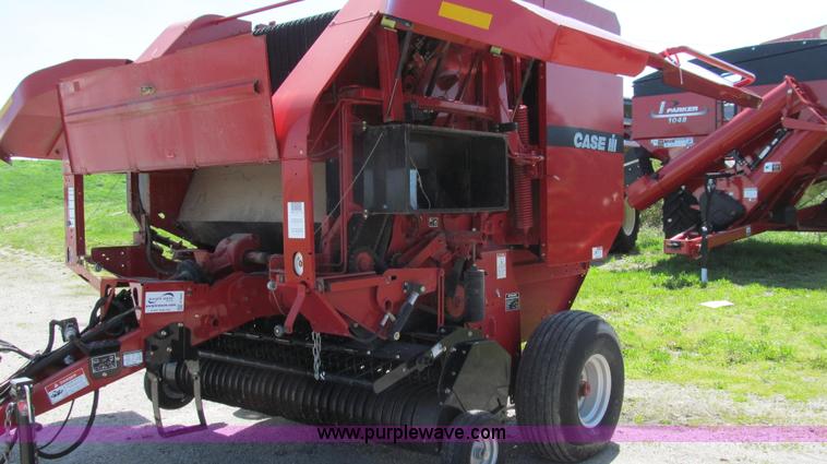 image for item E3941 2005 Case IH RBX562 round baler