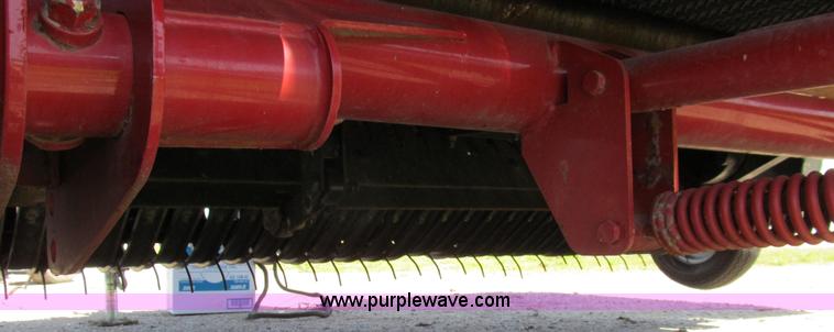 image for item E3941 2005 Case IH RBX562 round baler