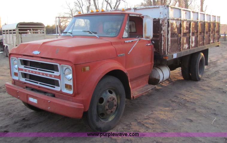 image for item E8461 1972 Chevrolet C50 dump truck