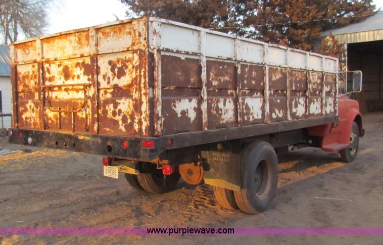 image for item E8461 1972 Chevrolet C50 dump truck