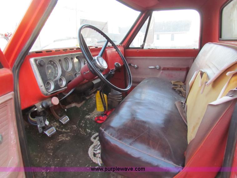 image for item E8461 1972 Chevrolet C50 dump truck