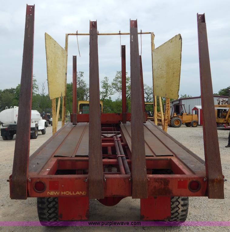 image for item G3204 New Holland Super 1048 stack cruiser