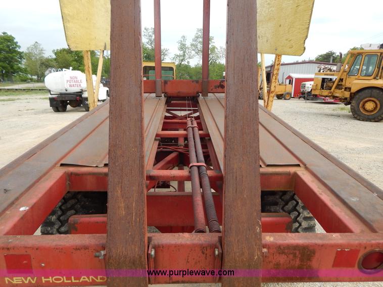 image for item G3204 New Holland Super 1048 stack cruiser