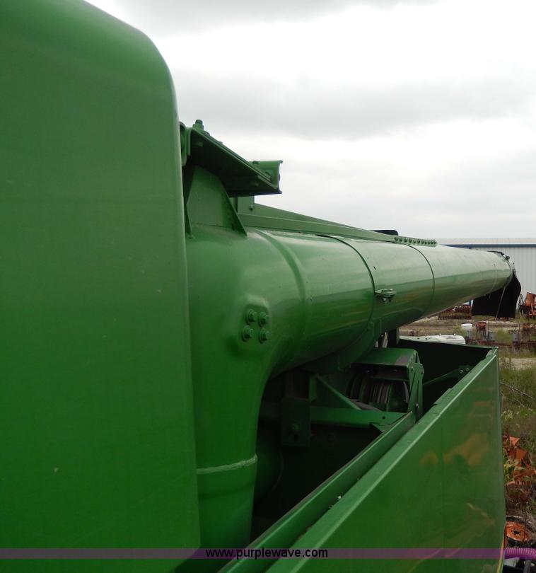 image for item G5191 1989 John Deere 9500 combine