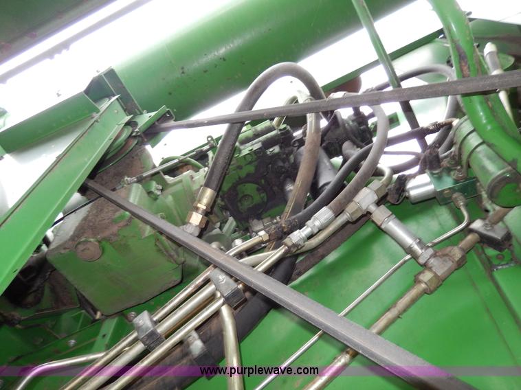 image for item G5191 1989 John Deere 9500 combine