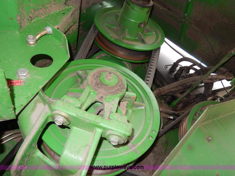 image for item G5191 1989 John Deere 9500 combine