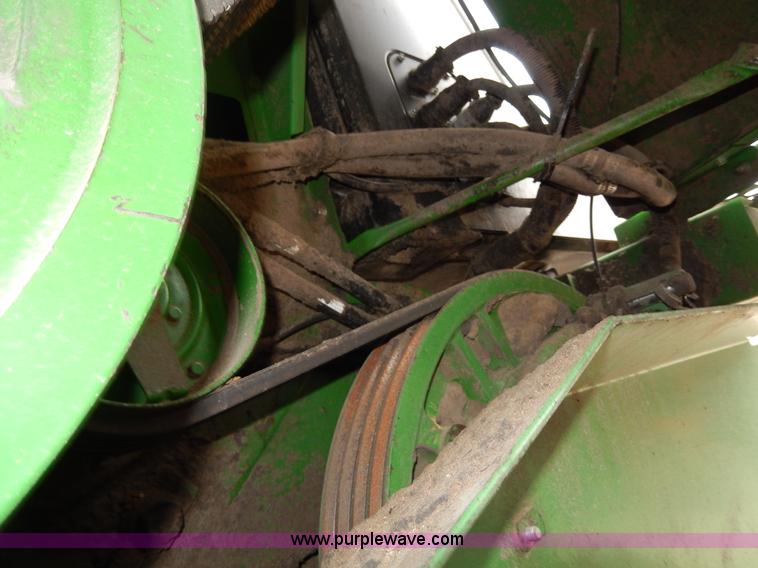 image for item G5191 1989 John Deere 9500 combine