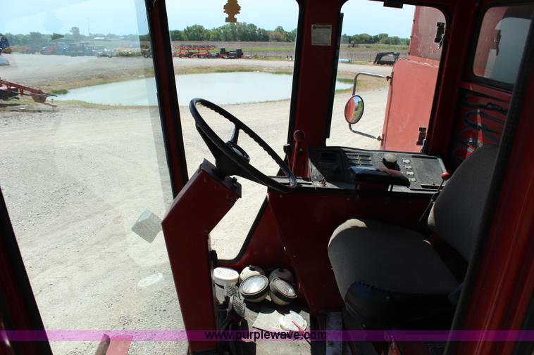 image for item G5194 International 1460 Axial-Flow combine