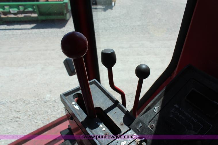 image for item G5194 International 1460 Axial-Flow combine