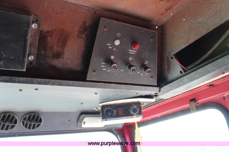 image for item G5194 International 1460 Axial-Flow combine