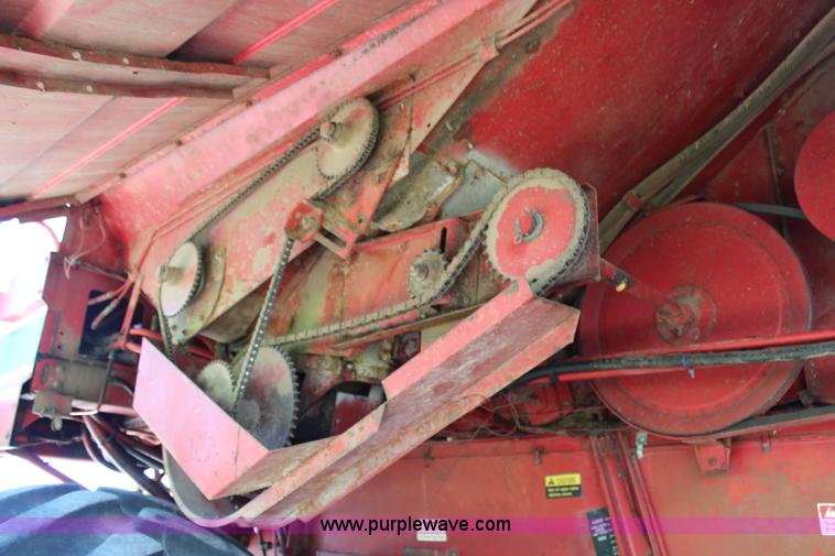 image for item G5194 International 1460 Axial-Flow combine