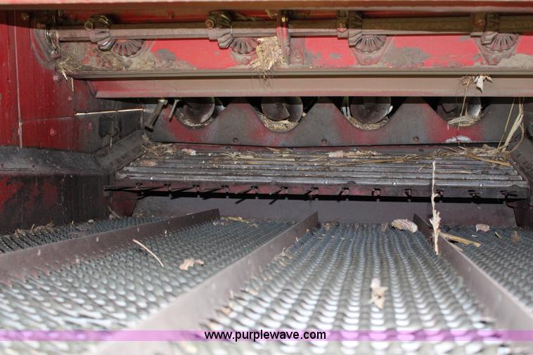 image for item G5194 International 1460 Axial-Flow combine