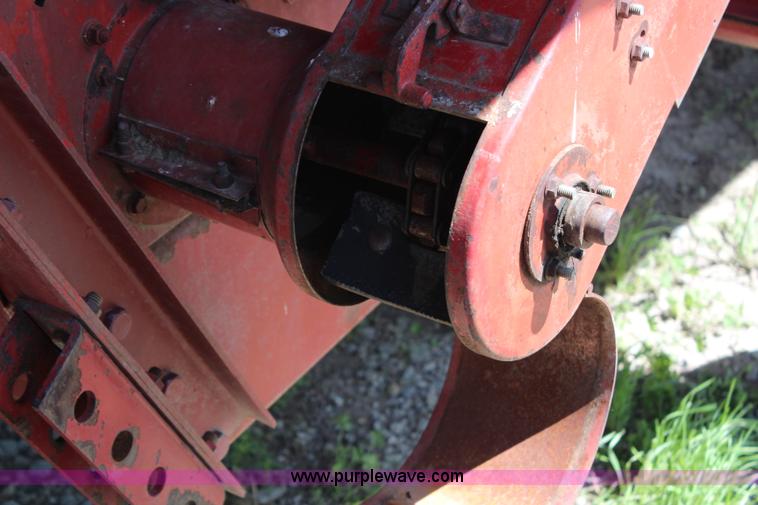 image for item G5194 International 1460 Axial-Flow combine