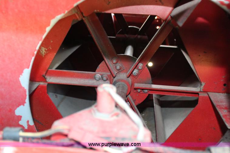 image for item G5194 International 1460 Axial-Flow combine