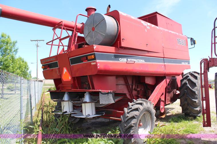 image for item G5274 1988 Case IH 1680 Axial-Flow combine