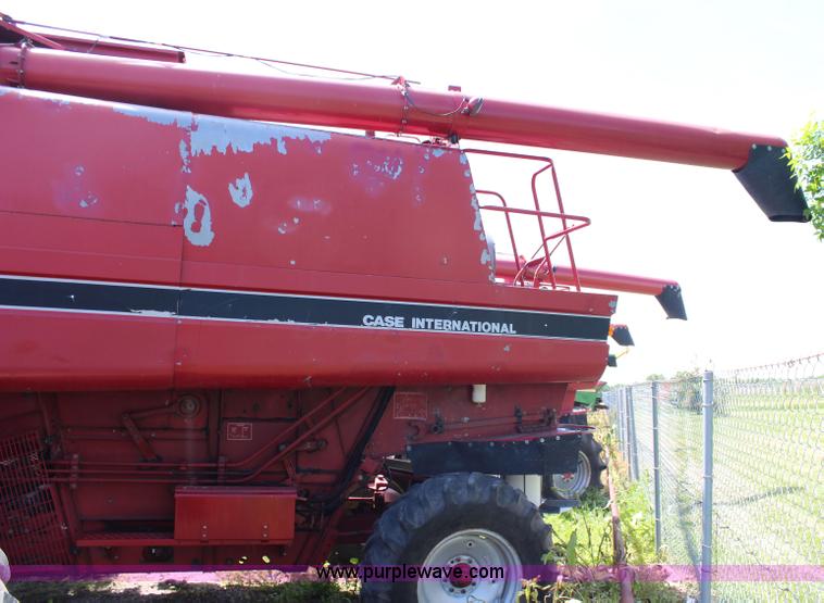 image for item G5274 1988 Case IH 1680 Axial-Flow combine
