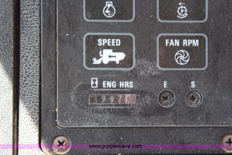 image for item G5274 1988 Case IH 1680 Axial-Flow combine