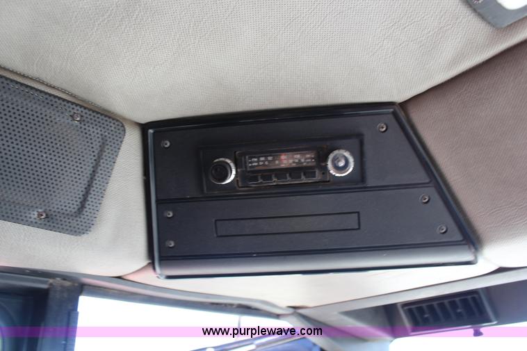 image for item G5274 1988 Case IH 1680 Axial-Flow combine