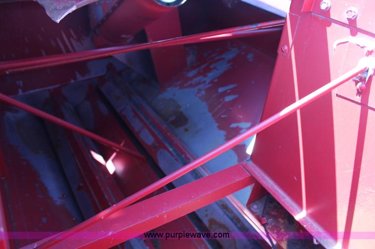 image for item G5274 1988 Case IH 1680 Axial-Flow combine