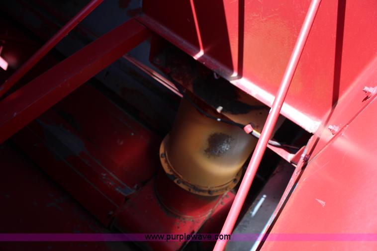 image for item G5274 1988 Case IH 1680 Axial-Flow combine