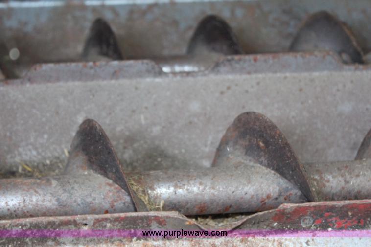 image for item G5274 1988 Case IH 1680 Axial-Flow combine