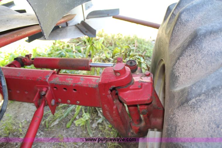 image for item G5274 1988 Case IH 1680 Axial-Flow combine