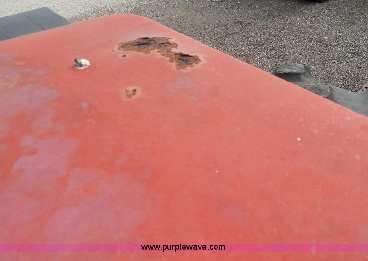 image for item G5277 1989 International 685 tractor