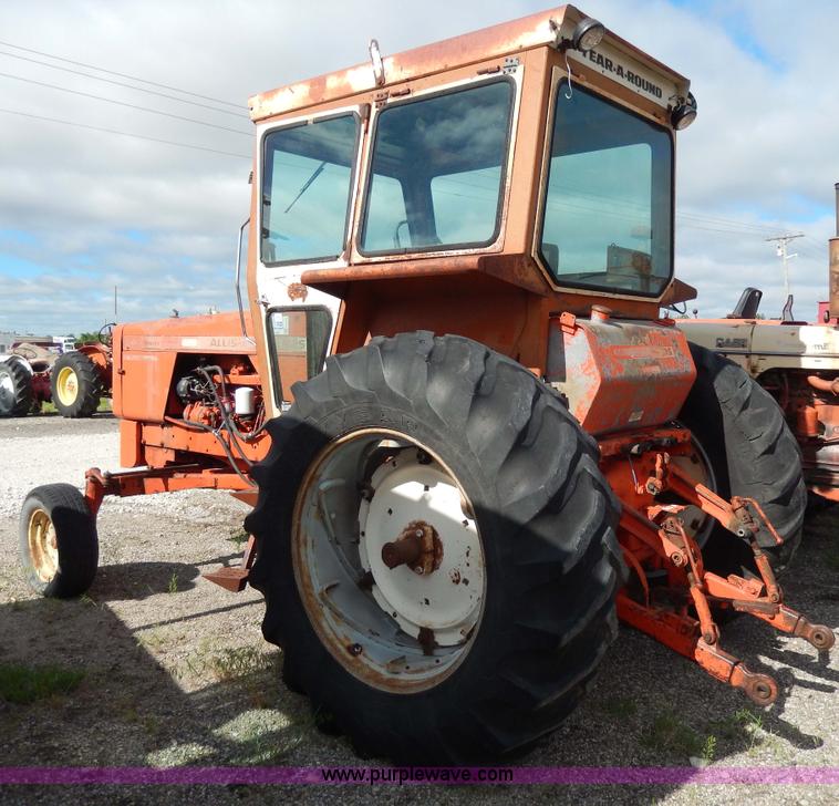 image for item G5279 1967 Allis Chalmers 190XT Series 3 tractor